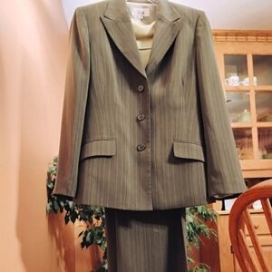 Pants suit, lined, olive green w cream stripes, zipper, button and clasp pants
